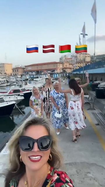 🔴 Женщины в платьях, восторг!!!