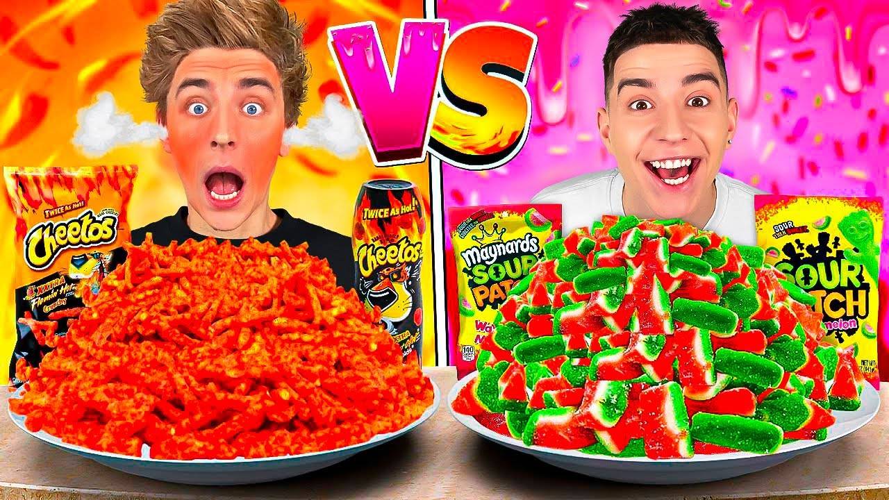 ВЛАД А4 - Едим Самую ОСТРУЮ vs КИСЛУЮ Еду в Мире ! А4