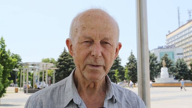 Жители Армавира в преддверии 12 июня рассказали о значении Дня России