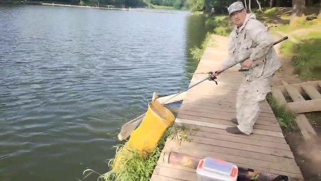 Карпуша клюет