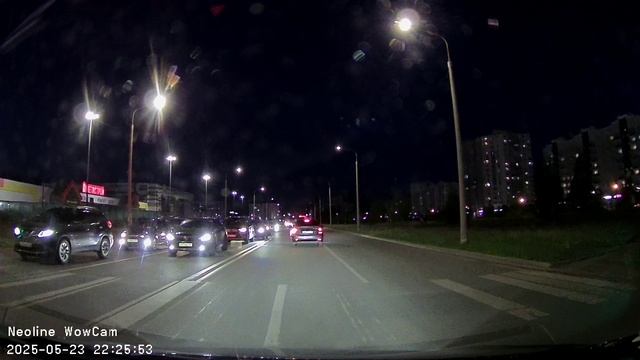 Видеорегистратор Neoline WowCam Wi-Fi. Съемка ночью.