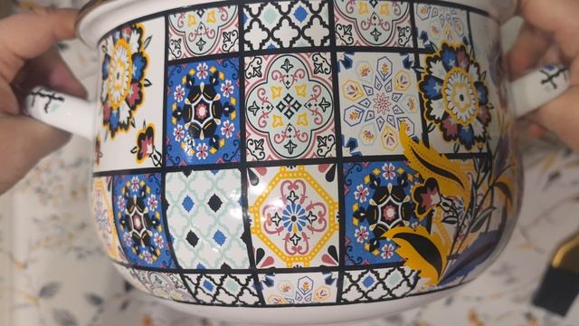 распаковка кастрюли 4,5 литра