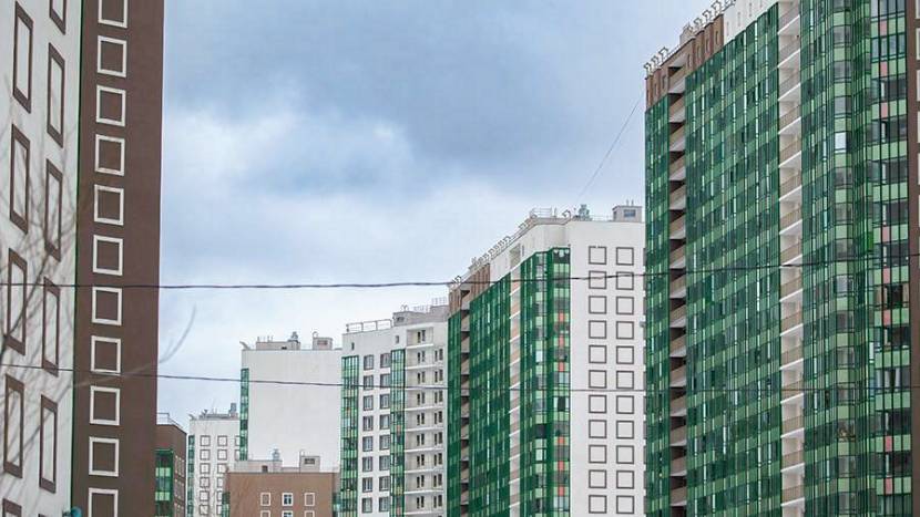 В зоне риска из-за роста нераспроданного жилья оказались 11 крупных городов