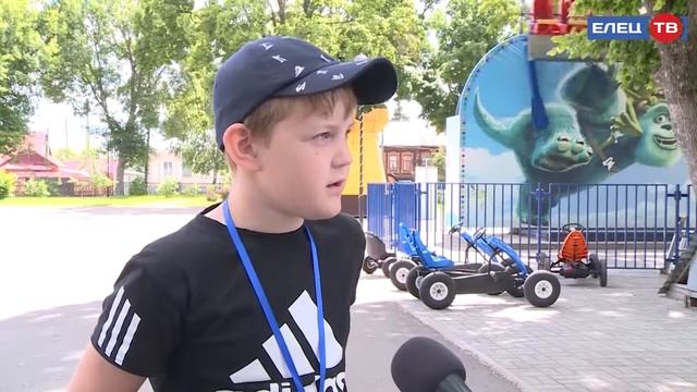 Знатоки ПДД: в детском парке имени Бориса Лесюка прошёл квест по правилам дорожной безопасности