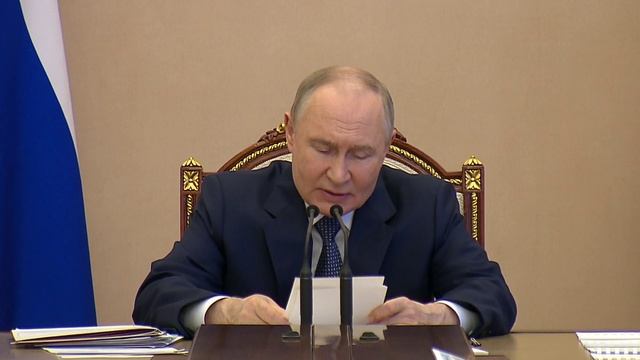 "Ядерный щит и гиперзвуковой меч": Путин запускает новую эру вооружений до 2036 года
