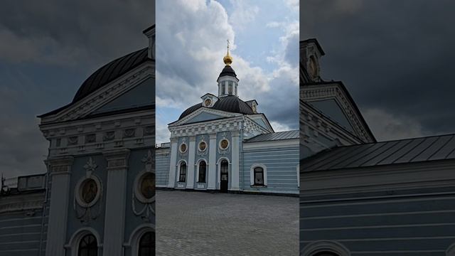 Столица Золотого кольца России древний город Ярославль