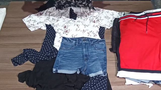 Лот 022 Сток Abercrombie & Fitch Микс 11,1 кг 43 ед 2460 р.кг
