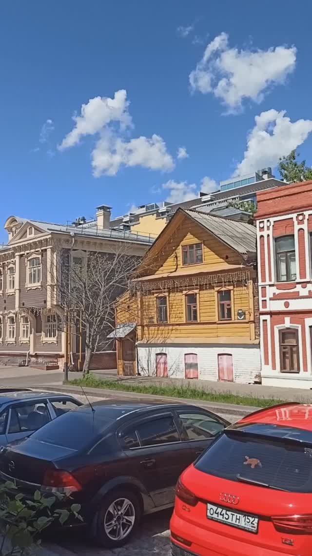 Завершение благоустройства территории и реставрации ОКН квартала церкви Трёх Святителей // Май 2025