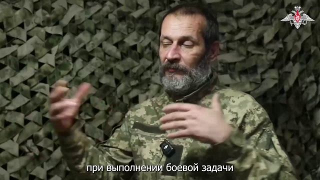 Пленный ВСУшник
Денис Романов рассказывает, что украинское командование приказывало добивать тяжело