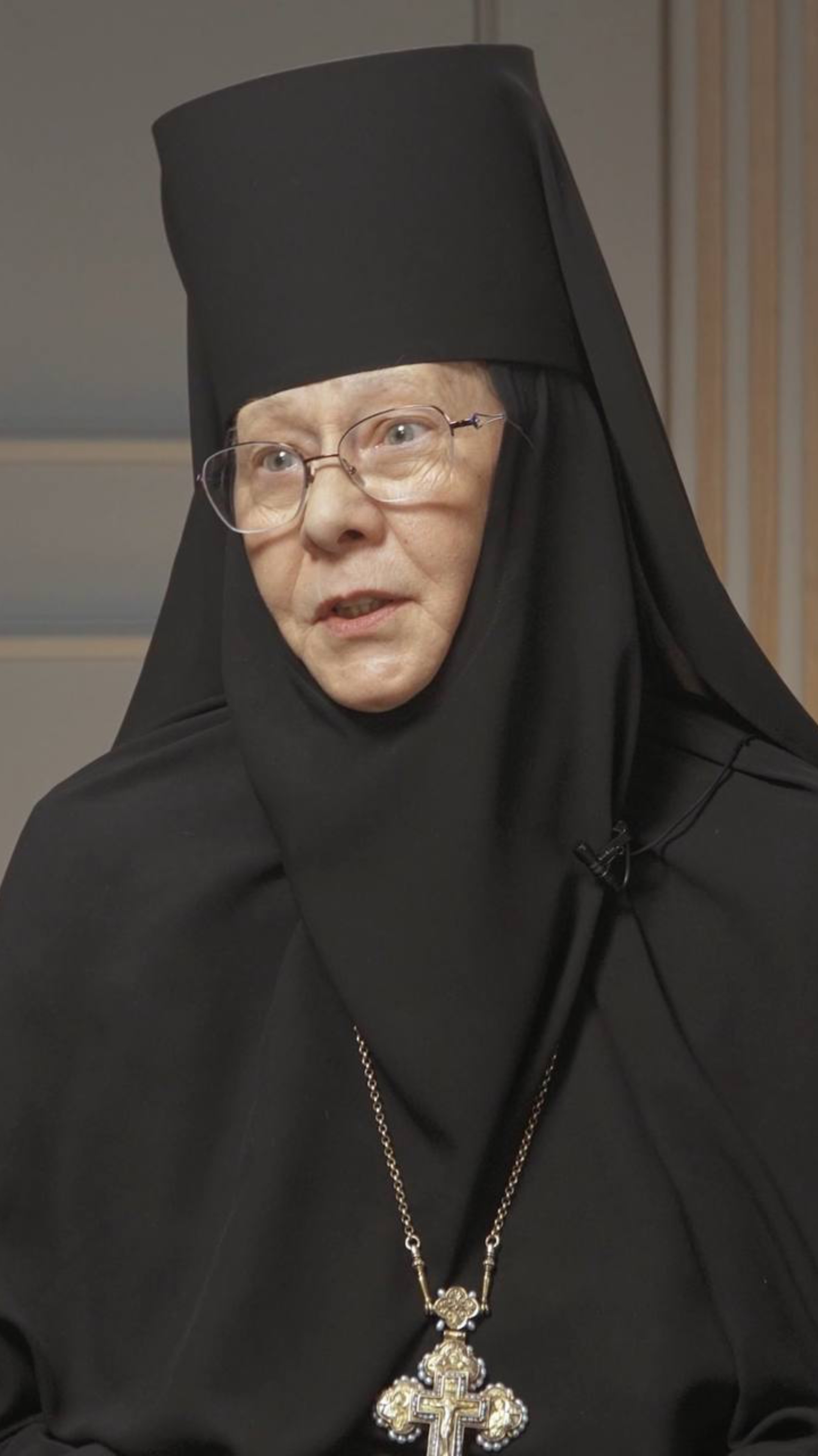 «Крест исцеляет, возрождает новые жизни, мы когда крестимся, мы делаемся новыми людьми» #Господь