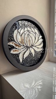 Что же интересного в зеркальном клубе ? 🤔