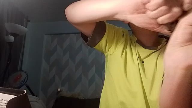 новый страйкбольный  пистолет