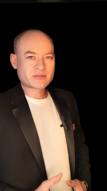 Единственная женщина кто любит безоговорочно