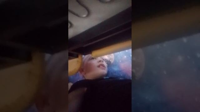 Меня преследует картун кэт