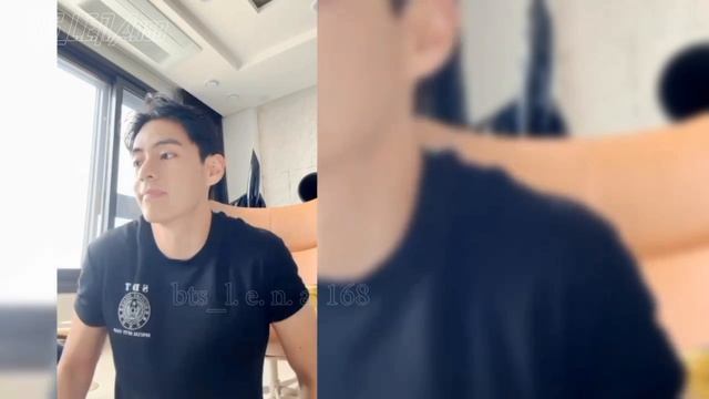 Ви на Weverse live 10.06.2025 Наконец-то он Дома