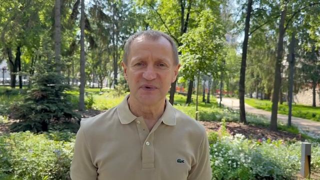 Евгений Зяблицев поздравляет с Днем России