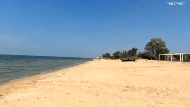 Голубицкая Темрюкский район Азовское море сегодня 11 июня 2025. Обстановка на пляже, море и погода