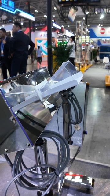 Minipress.ru Автоматическая система фасовки в стерильные контейнеры