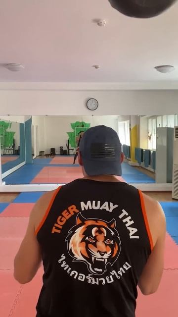 Тренировка бокса  🥊🥋 #мма #удары #тренировка #спорт #каратэ #кикбоксинг