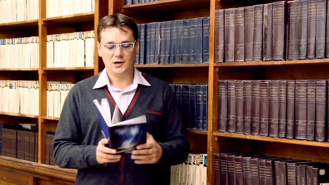 Сергей Капцев читает своё стихотворение "Красная роза печали" #сергейкапцев