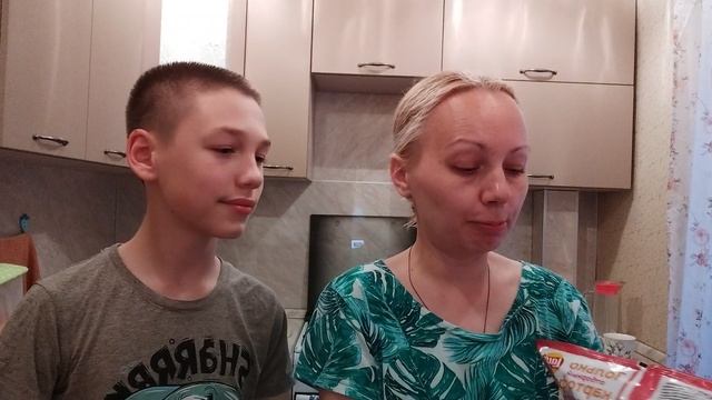 День мега-электровеника! Мы с Тёмой сегодня всё делаем вместе ☺️ Мои покупки
