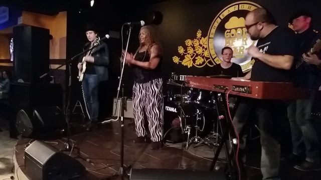 Sharon Lewis with Вадим Иващенко & The Boneshakers - Grown Ass Woman