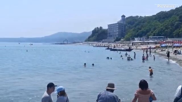 Небуг Туапсинский район сегодня 11 июня 2025. Обстановка на пляже море и погода сейчас