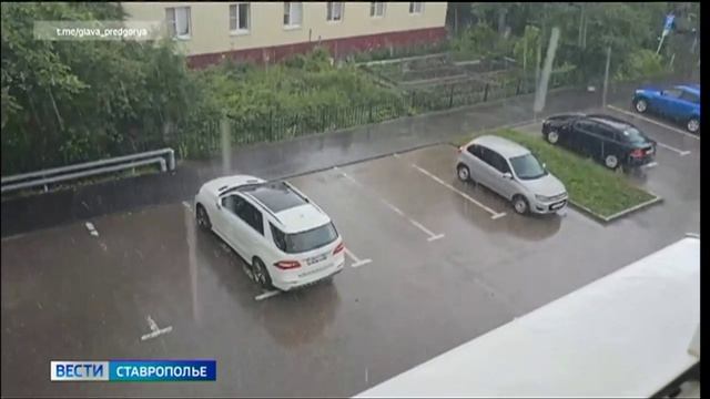 На Ставрополье в отдельных округах выпал град