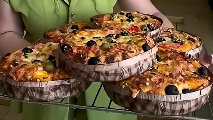 ПИЦЦА на Мега пышном тесте...🍕😋    Рецепт в описании ✍️
