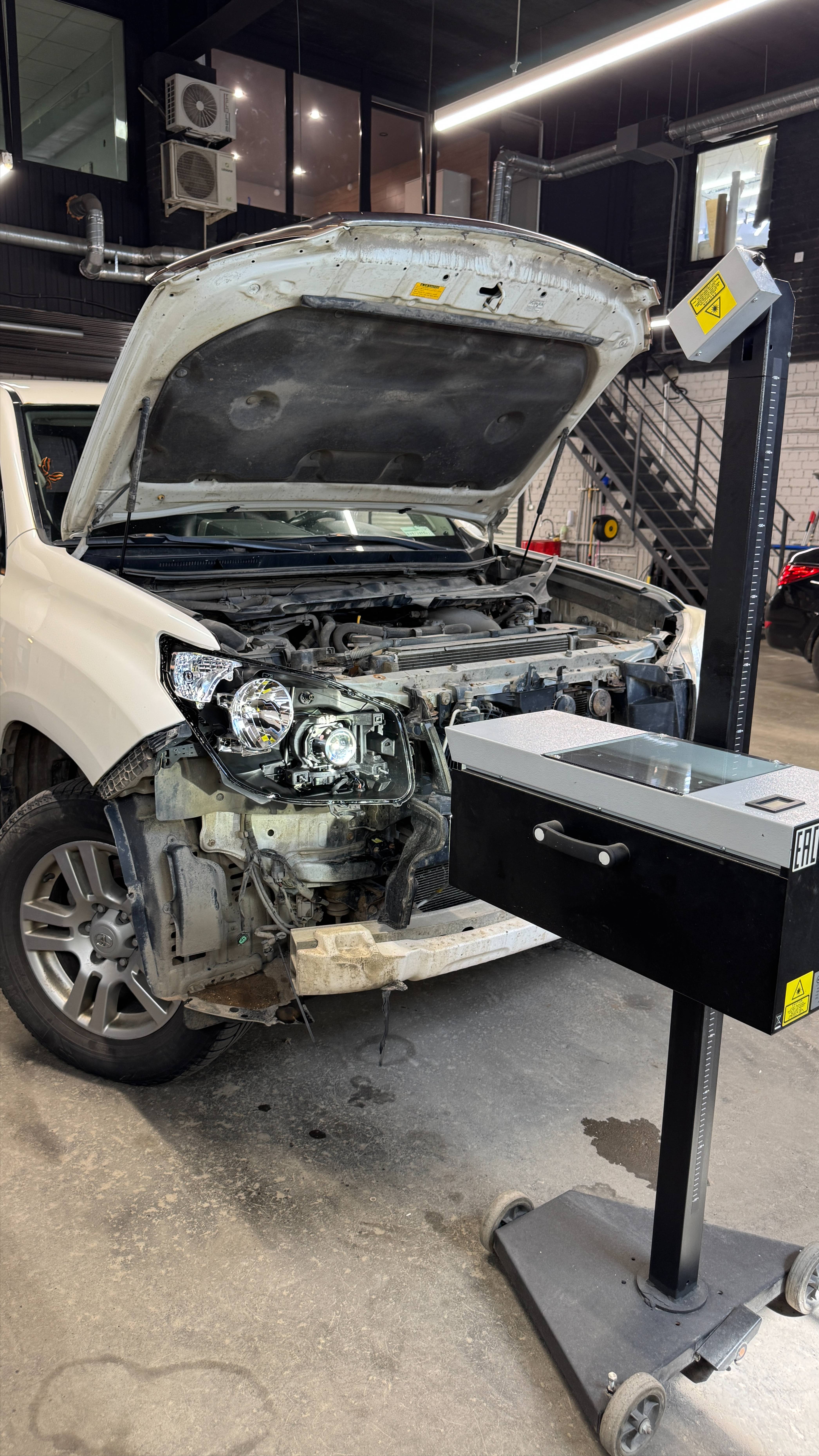 Toyota Land Cruiser Prado 2013 года - установили светодиодные модули Aozoom K3 Dragon Knight