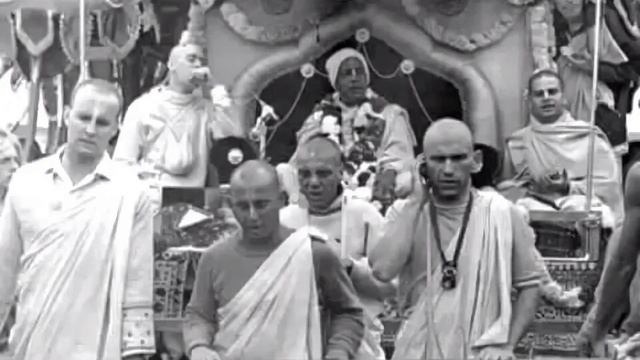 Беседа в комнате Шрилы Прабхупады 11.06.1974, Париж. Не убивайте коров.