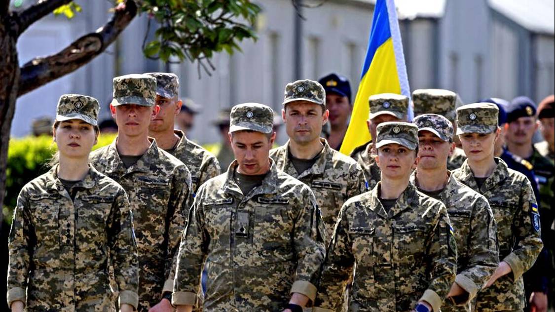 Часть сотрудников спецслужб Украины хотят отправить на фронт