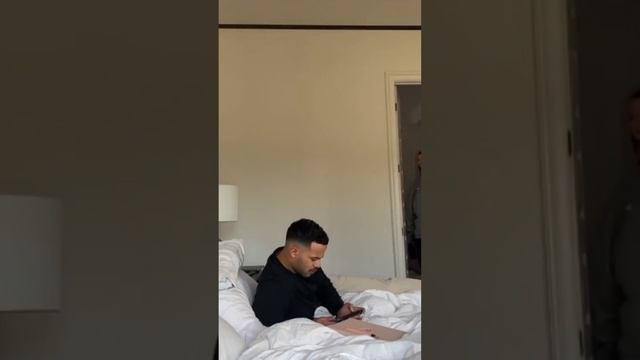 Попробуй не засмеяться. Приколы над людьми.