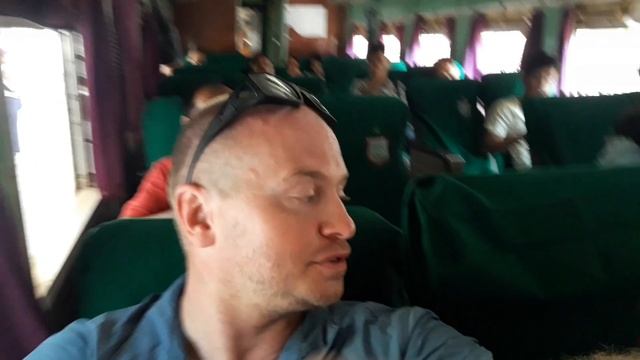 Мьянма. Поездом из Янгона в Паган.