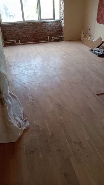 Работа коллег по стройке из дружественных стран