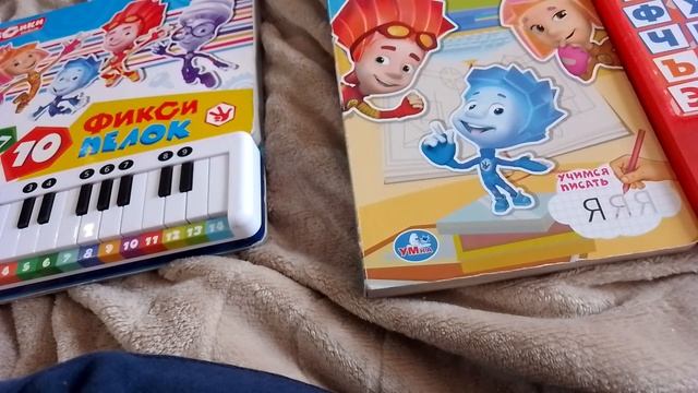 Музыкальные игрушки 2 игрушек из мультфильма "Фиксики"