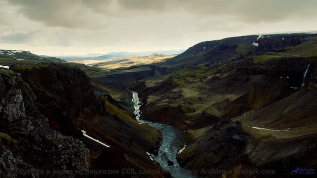 Сердце танцует, а разум отдыхает при этом клипе - Dream, Sara -- Overhill Ln -- OPULENT