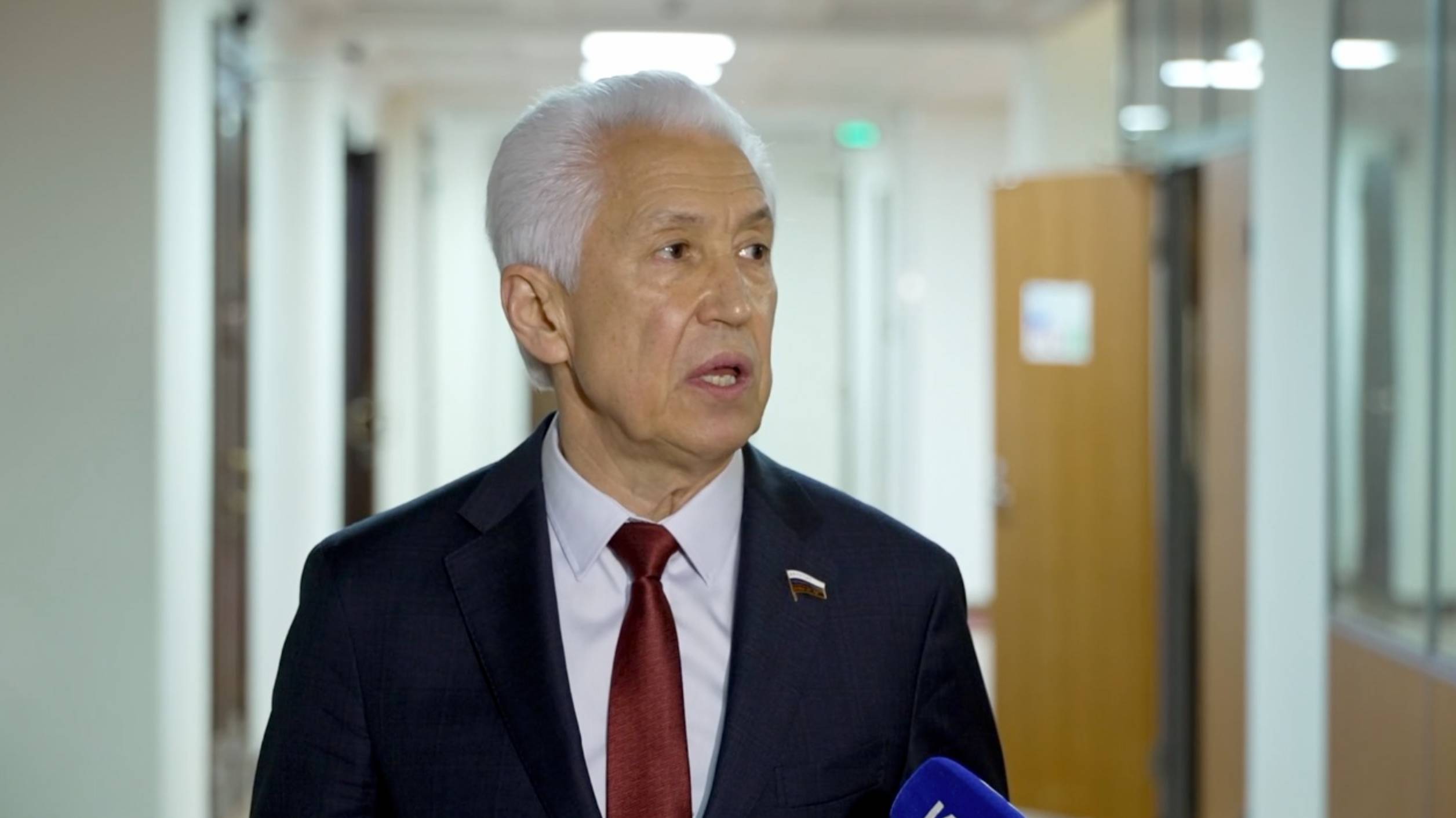 ВЛАДИМИР ВАСИЛЬЕВ: ФРАКЦИЯ ПОДДЕРЖИВАЕТ НАПРАВЛЕННОСТЬ ОТВЕТА ВОЛОДИНА ПРЕЗИДЕНТУ БУНДЕСТАГА