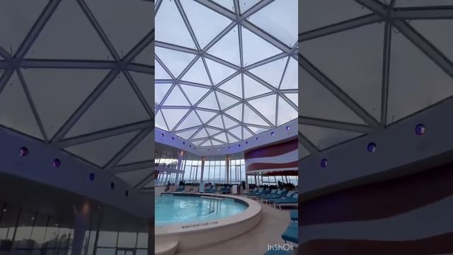 Celebrity EDGE. Первый круиз от клуба inCruises