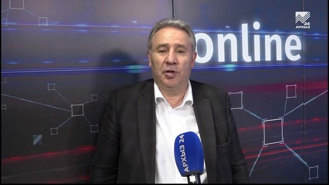 Жители Карачаево-Черкесии поздравляют земляков с Днем России