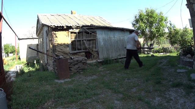 ЖИВЕМ В ДЕРЕВНЕ!РАД ЗАНЯТЬСЯ ДРУГИМИ ДЕЛАМИ,НО...ЭТИ ТОЖЕ ДЕЛАТЬ НУЖНО!!ПРОШУ ПОНЯТЬ И ПРОСТИТЬ!!