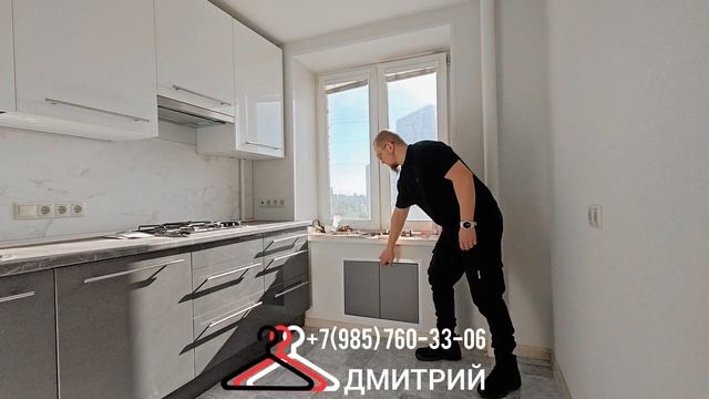 2025.03.22 Один из вариантов, как закрыть нишу зимнего холодильника под окном, шкафчик в хрущёвке.