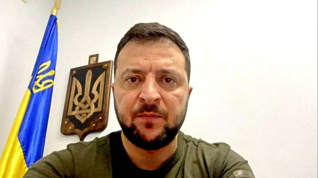 Хуже фашистов. Зеленский признал, что использует мирных как «живой щит»