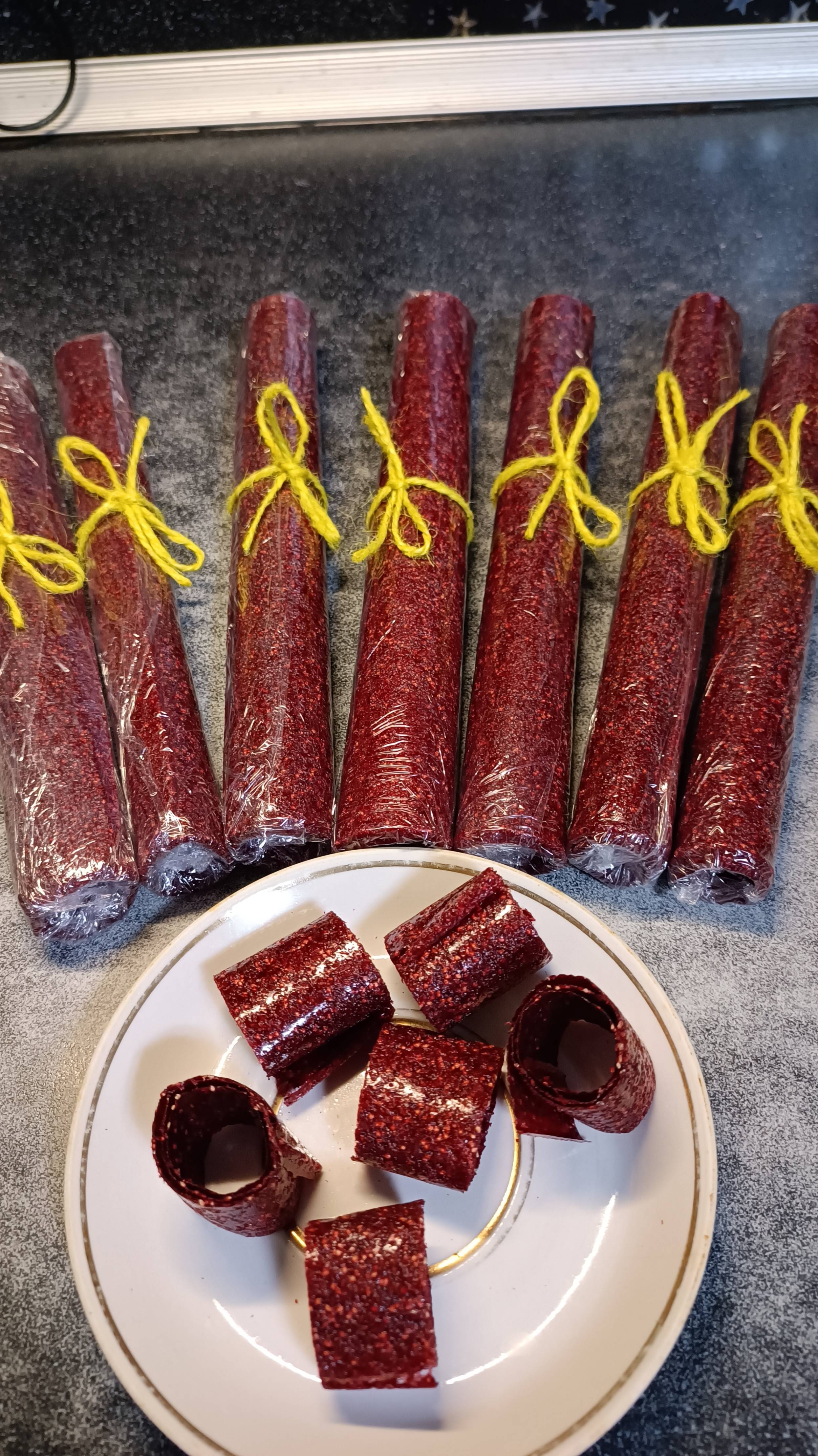 КЛУБНИЧНАЯ ПАСТИЛА - без варки без сахара и без яблок! рецепт по ссылке под видео