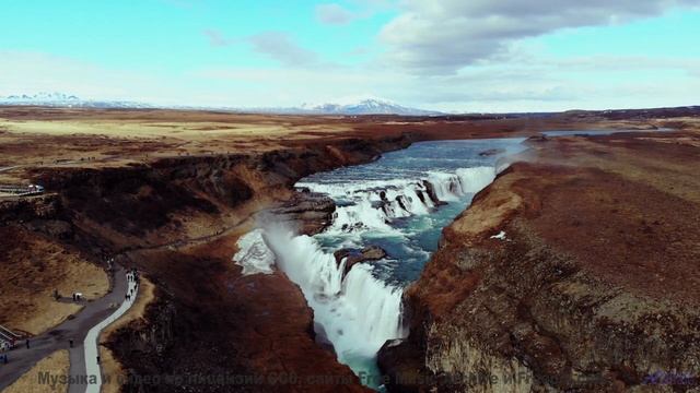 Земля звучит лучше любой симфонии в этом ролике - So long -- Lorenzos Music -- Unnamed album