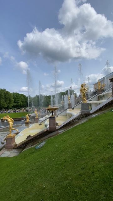 Петергоф. Путешествие в нескольких частях.
Часть 8
🌳🌳🌳🌳🌳🌳🌳🌳
⛲️