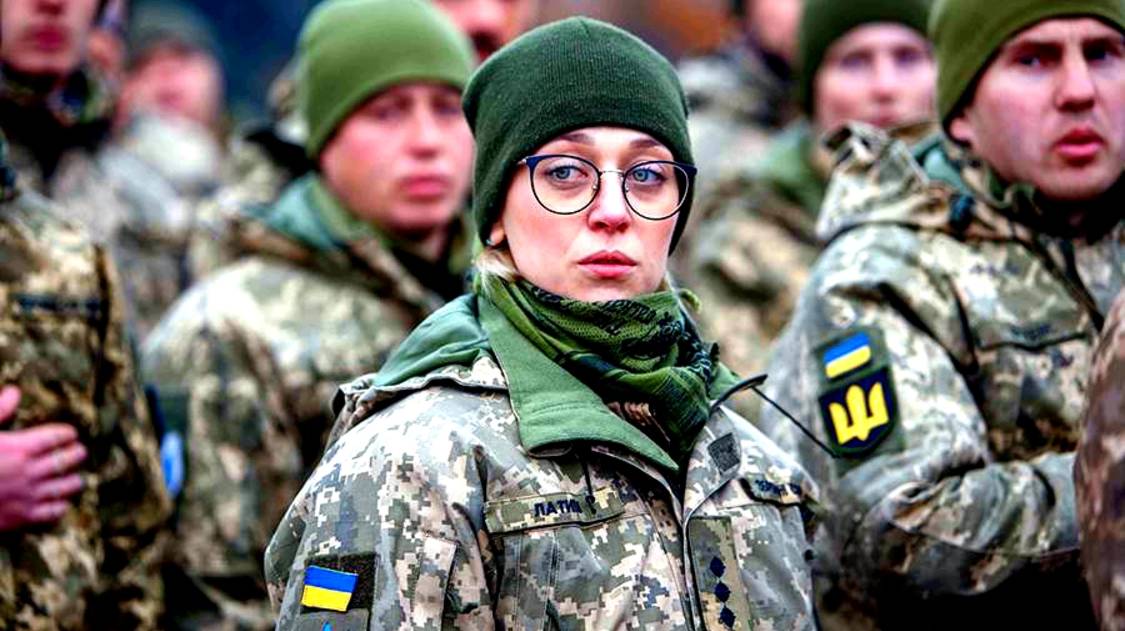 На Украине задумались о мобилизации женщин в ВСУ