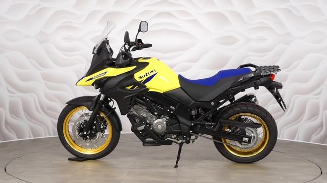 SUZUKI V-Strom DL 650 vin C733M-101282