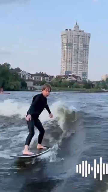 Красивый 🏄 #Heartstealer #surfing