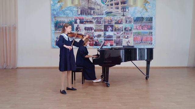 Г.Холлендер. Легкий концерт. ИсполняетВероника Рогова.